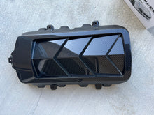 Load image into Gallery viewer, 2020-2022 CORVETTE C8 CARBON FIBER ENGINE COVER