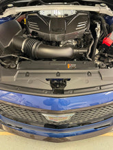 Charger l&#39;image dans la galerie, Cadillac CT5 CT5-V 2020-2024 VENTED Carbon Fiber Engine cover
