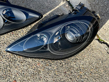 Carica l&#39;immagine nel visualizzatore di Gallery, Porsche Panamera 970 2011-2013 Custom Black Headlights GTS Turbo Style
