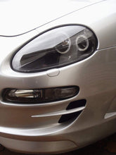 Cargar imagen en el visor de la galería, Maserati 3200 GT GRANSPORT M128 M138 Custom carbon Fiber Headlight Housings
