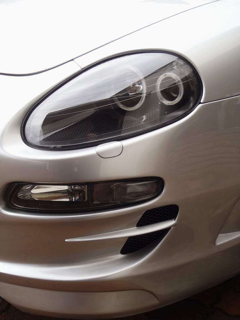 Maserati 3200 GT Carbon Fiber Headlight Housings | LightWurkz